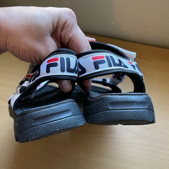 fila shoes strap